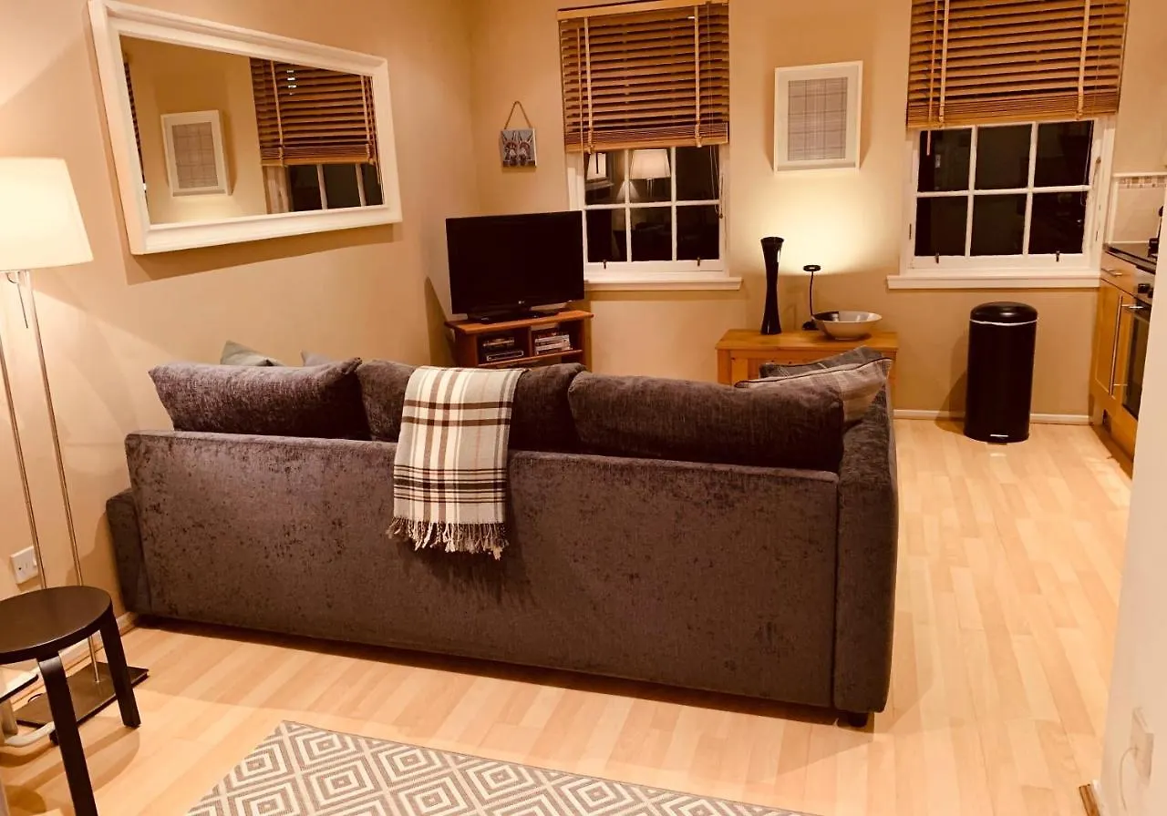 The Webstersland Residence Edinburgh Apartment